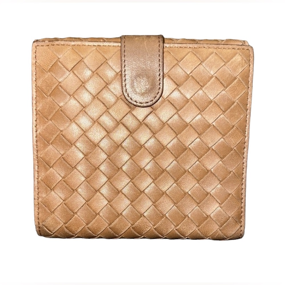 Bottega Veneta Leather Intrecciato Bi-fold Wallet